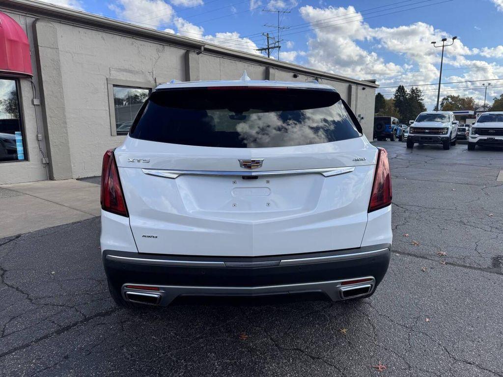 used 2022 Cadillac XT5 car, priced at $32,995