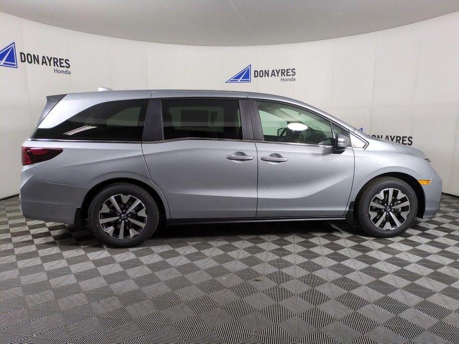 new 2025 Honda Odyssey car, priced at $43,315