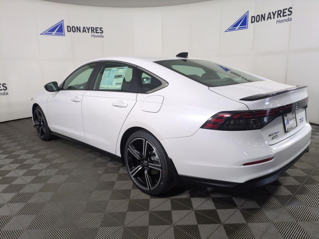new 2025 Honda Accord Hybrid car, priced at $34,188