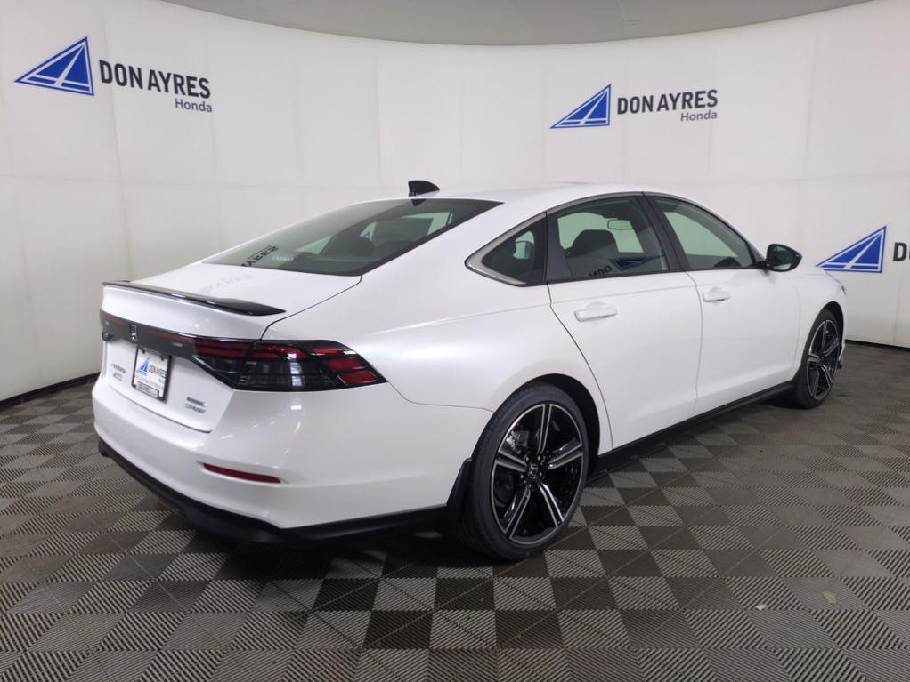 new 2025 Honda Accord Hybrid car, priced at $34,188