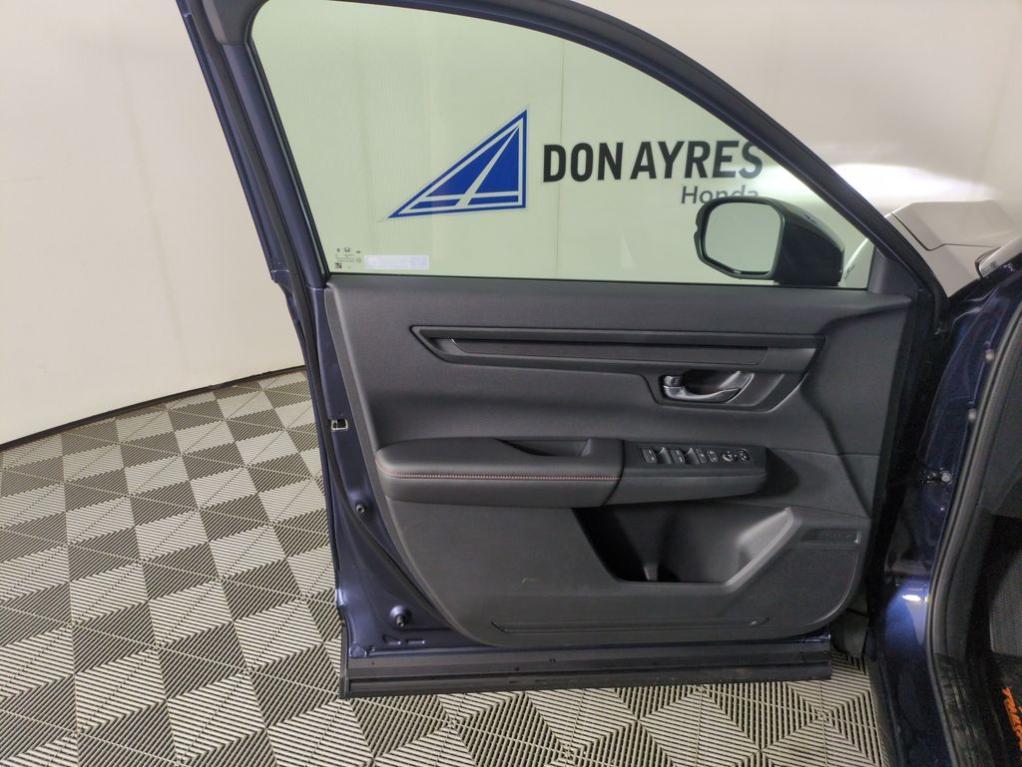 new 2026 Honda CR-V Hybrid car, priced at $40,782