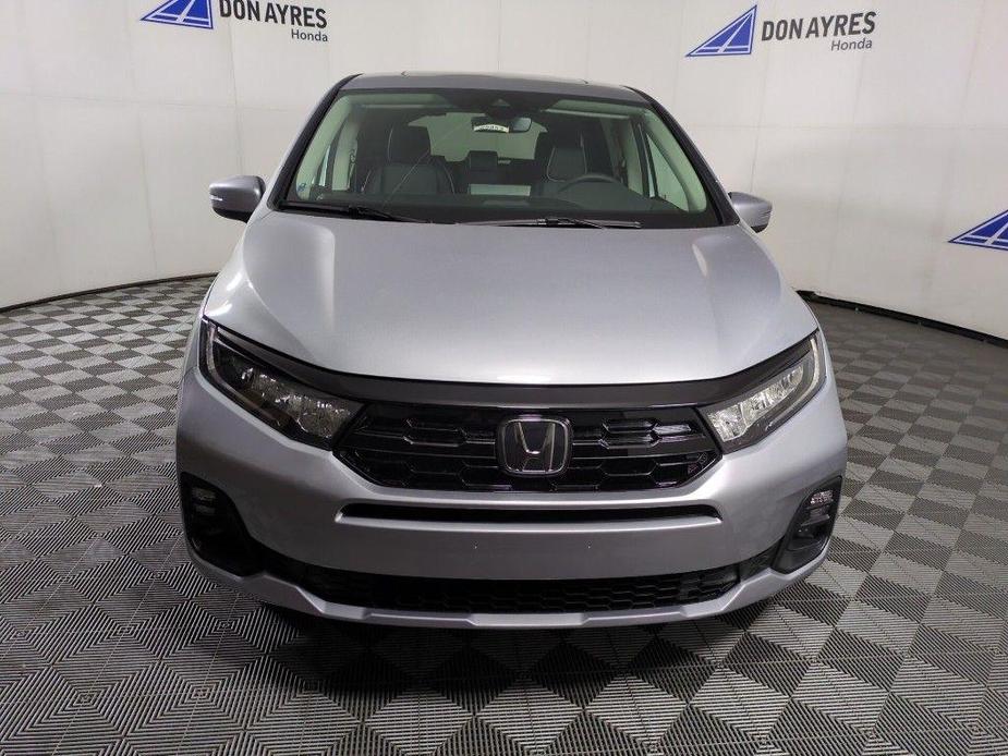 new 2025 Honda Odyssey car, priced at $48,005