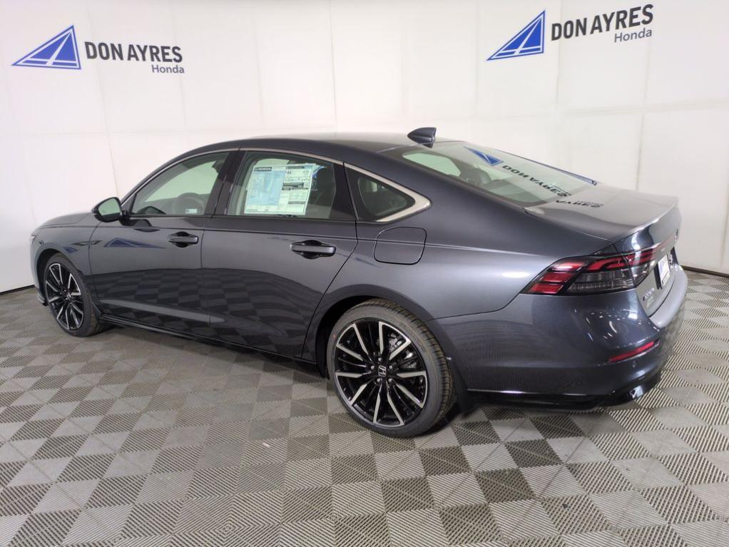 new 2025 Honda Accord Hybrid car, priced at $38,154