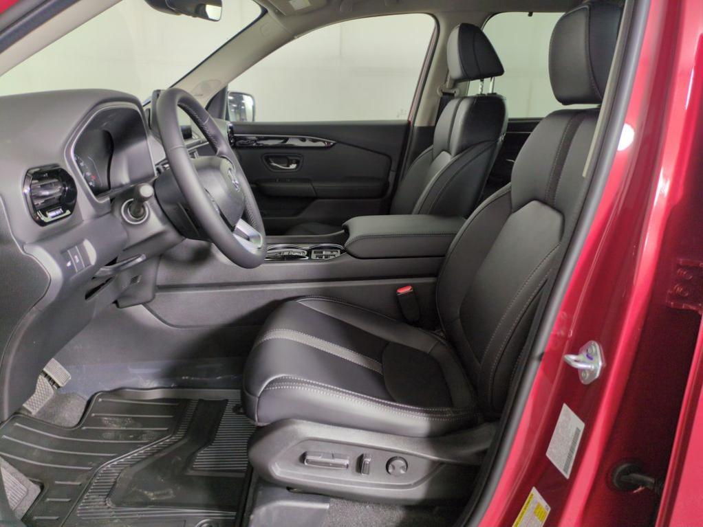 new 2025 Honda Pilot car, priced at $57,632