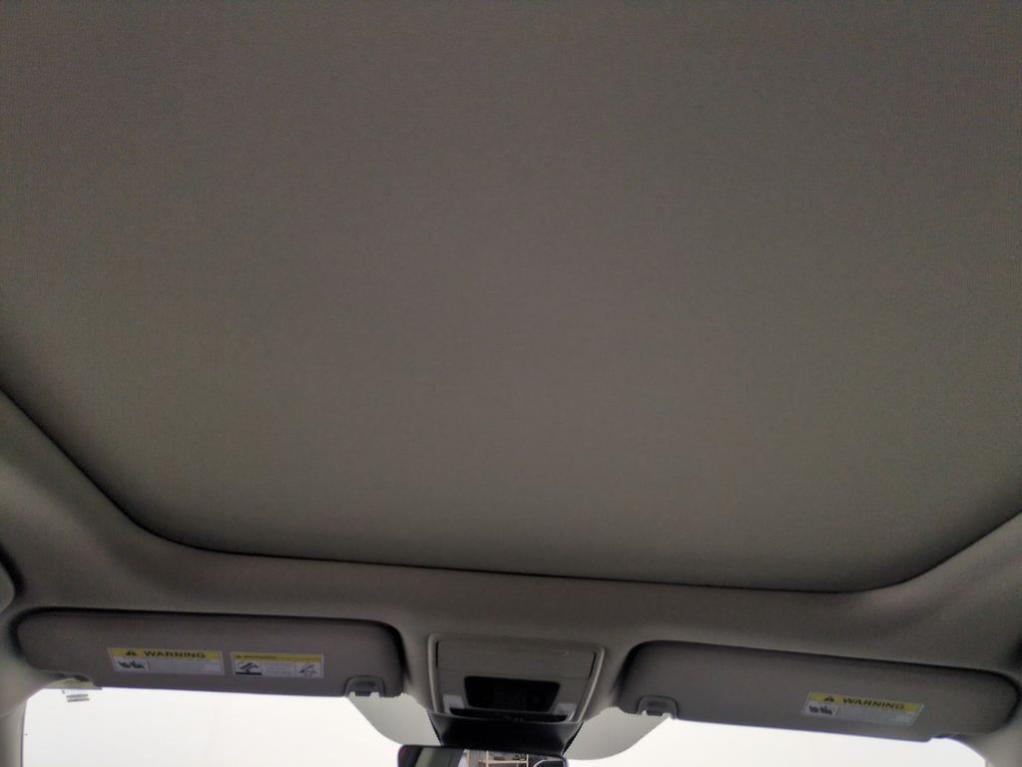 new 2025 Honda Pilot car, priced at $51,244