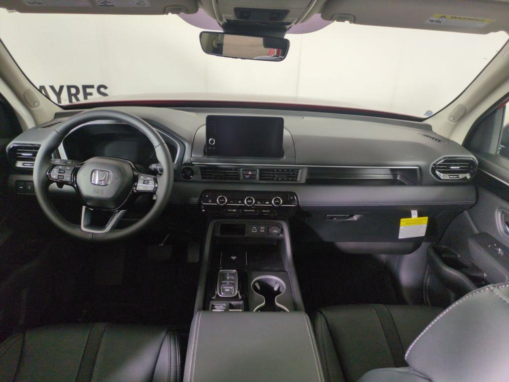 new 2025 Honda Pilot car, priced at $57,677
