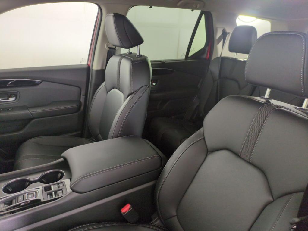 new 2025 Honda Pilot car, priced at $57,677