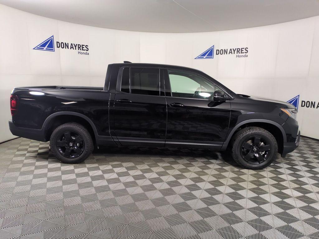 used 2025 Honda Ridgeline car, priced at $45,999