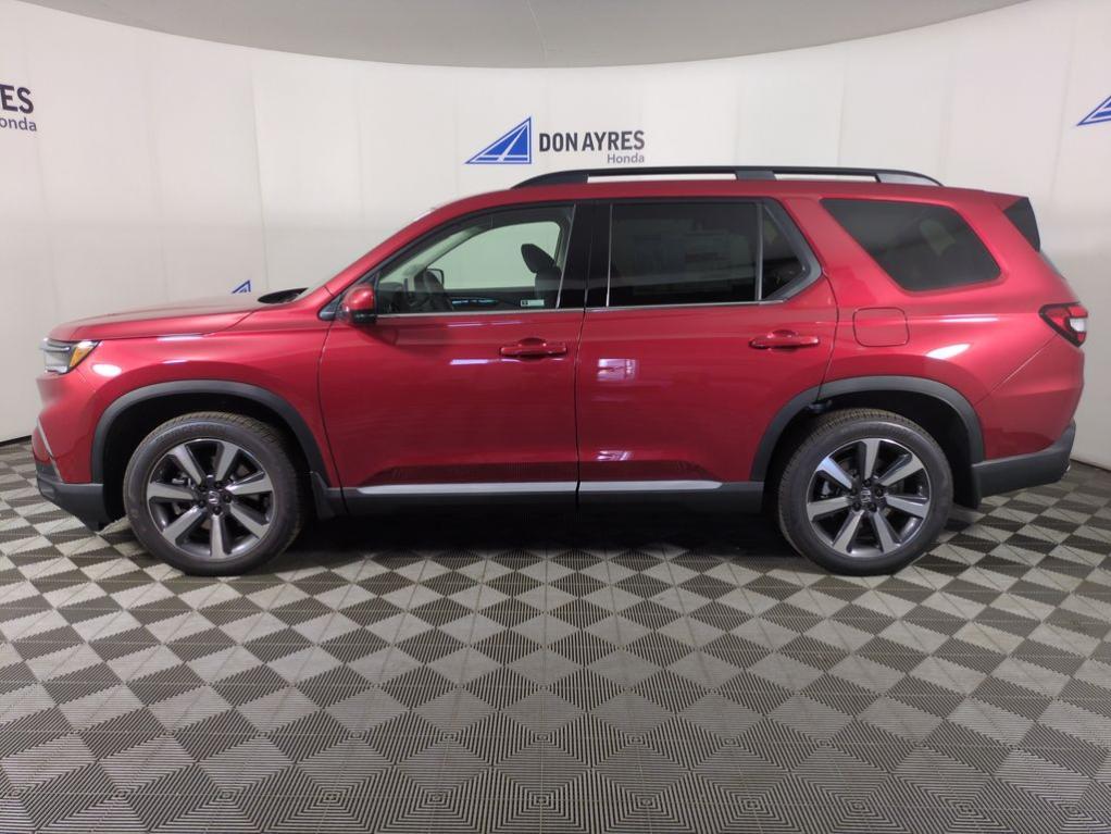 new 2025 Honda Pilot car, priced at $52,549