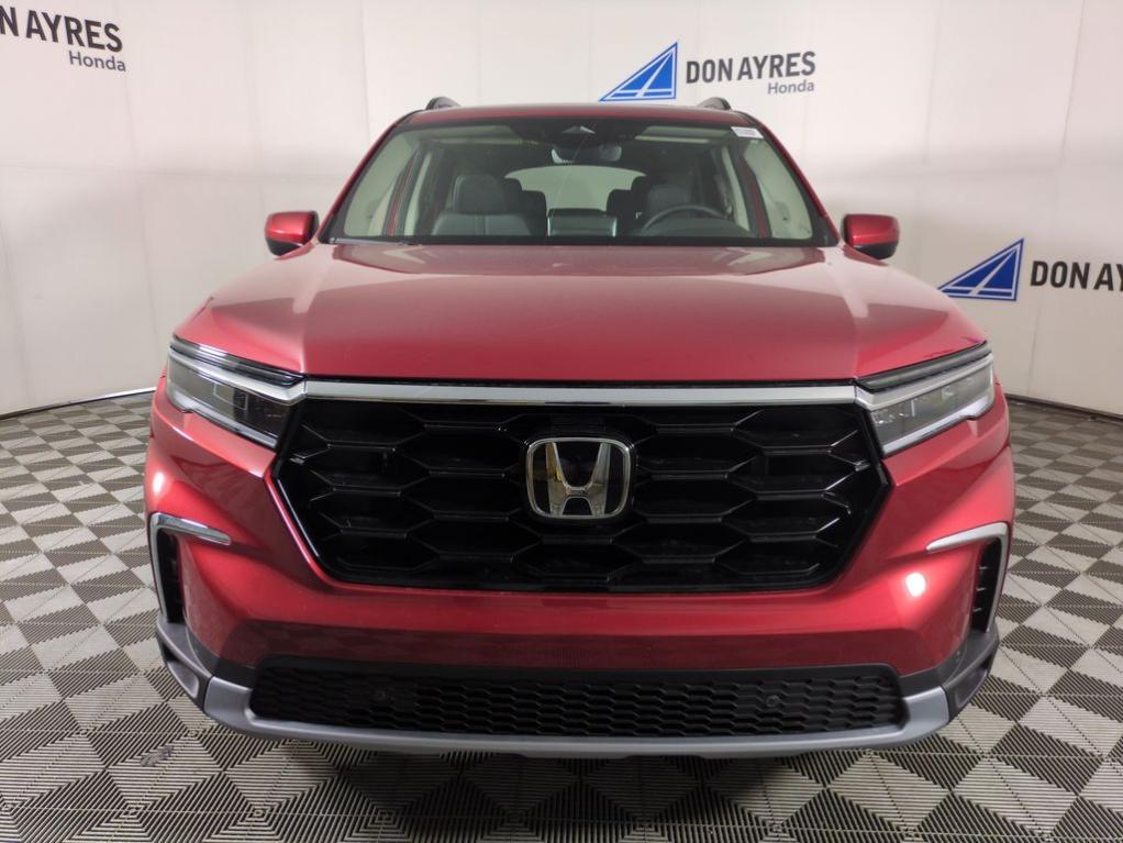 new 2025 Honda Pilot car, priced at $52,549