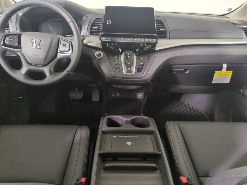 new 2026 Honda Odyssey car, priced at $45,289
