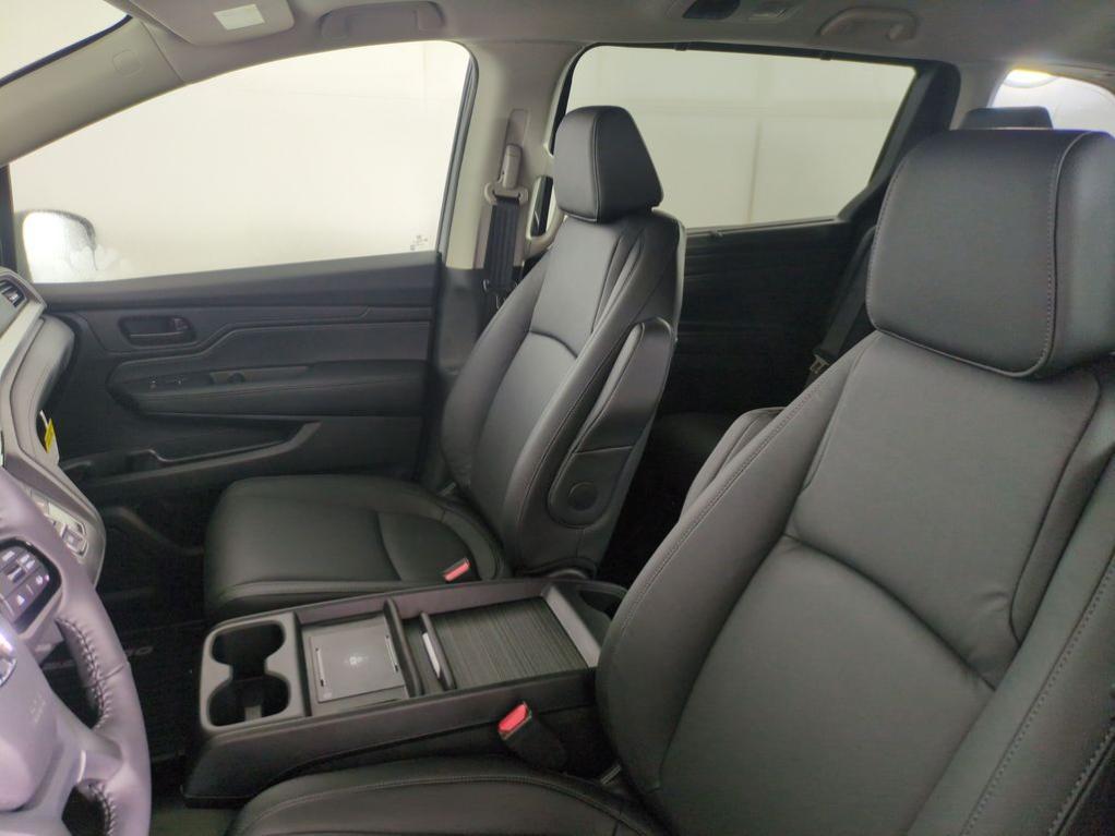 new 2026 Honda Odyssey car, priced at $45,289
