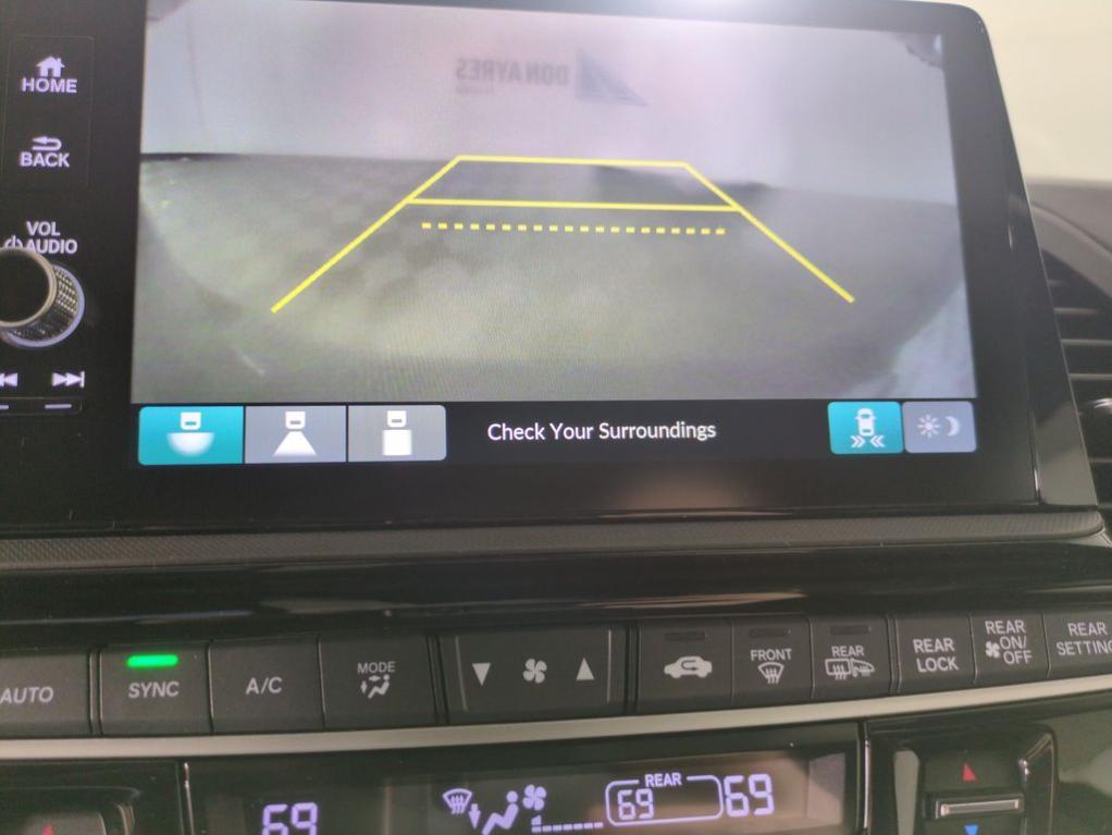 new 2026 Honda Odyssey car, priced at $45,289