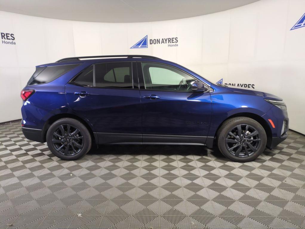 used 2023 Chevrolet Equinox car, priced at $24,399