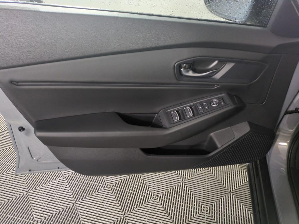 new 2025 Honda Accord car, priced at $33,064