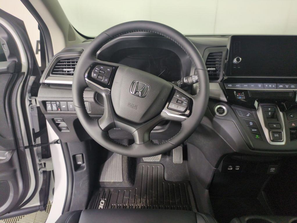 new 2026 Honda Odyssey car, priced at $46,774