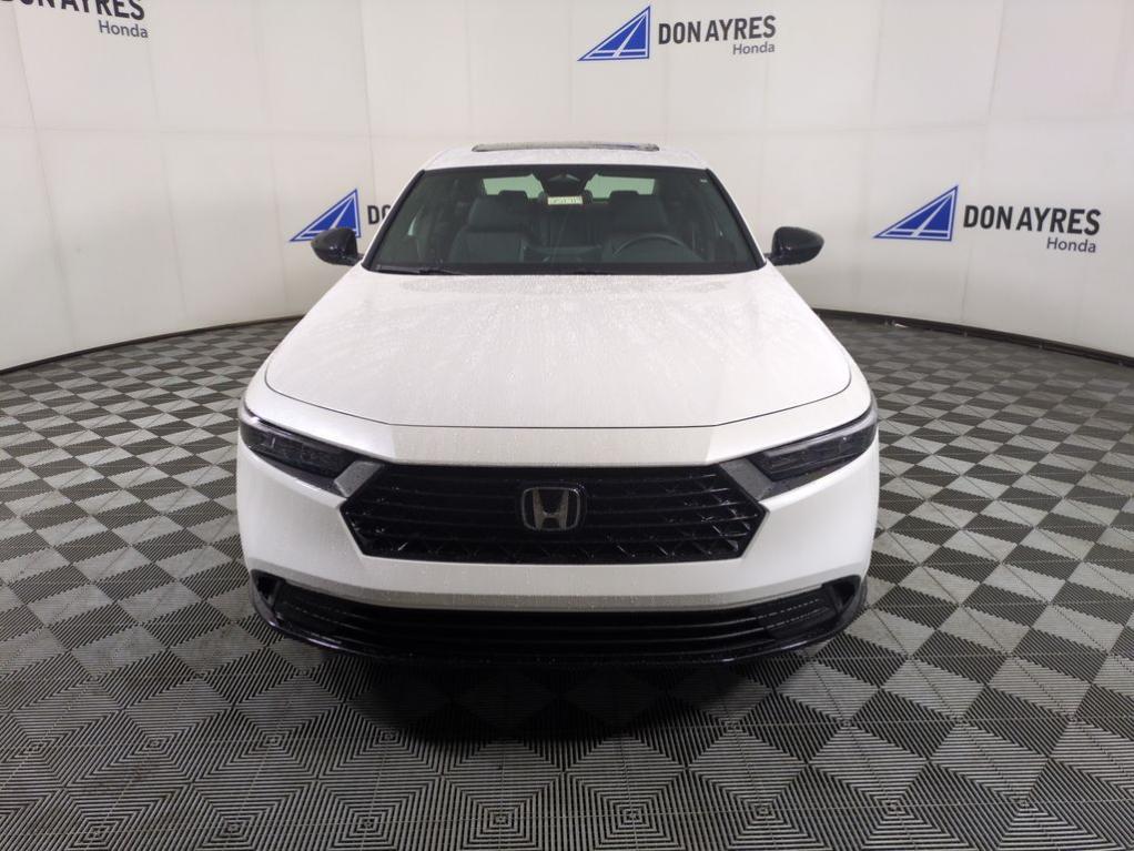 new 2025 Honda Accord Hybrid car, priced at $37,879