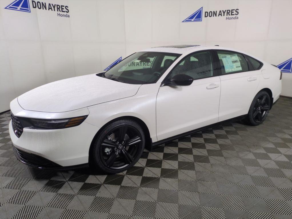 new 2025 Honda Accord Hybrid car, priced at $37,879