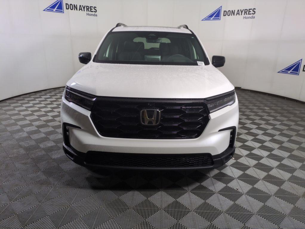 new 2025 Honda Pilot car, priced at $57,484