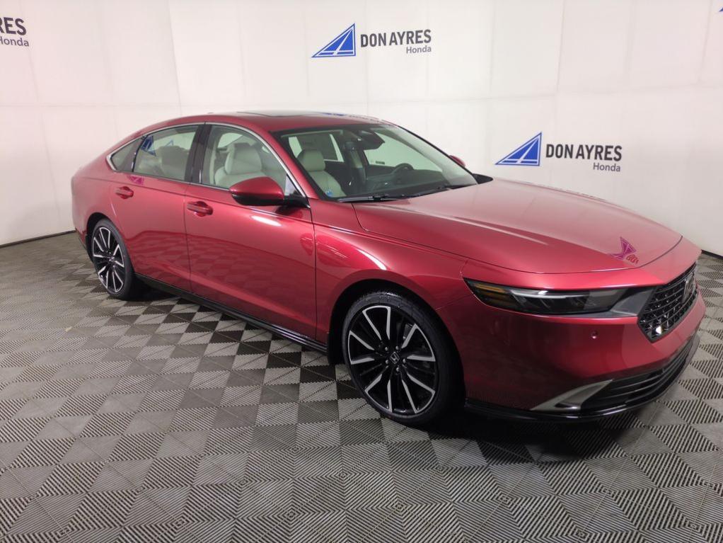 new 2025 Honda Accord Hybrid car, priced at $41,849
