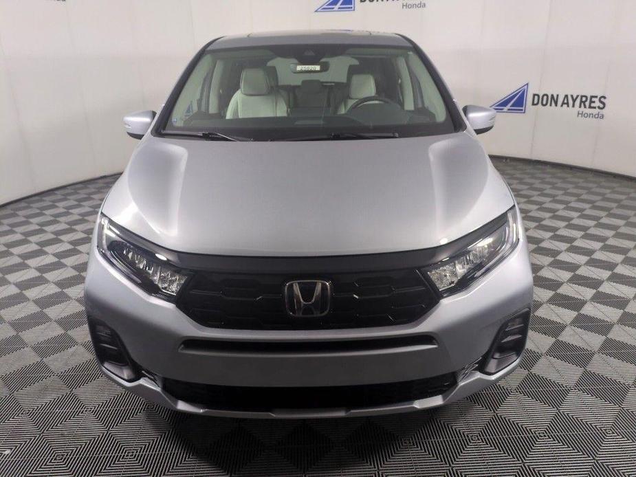 new 2025 Honda Odyssey car, priced at $48,005