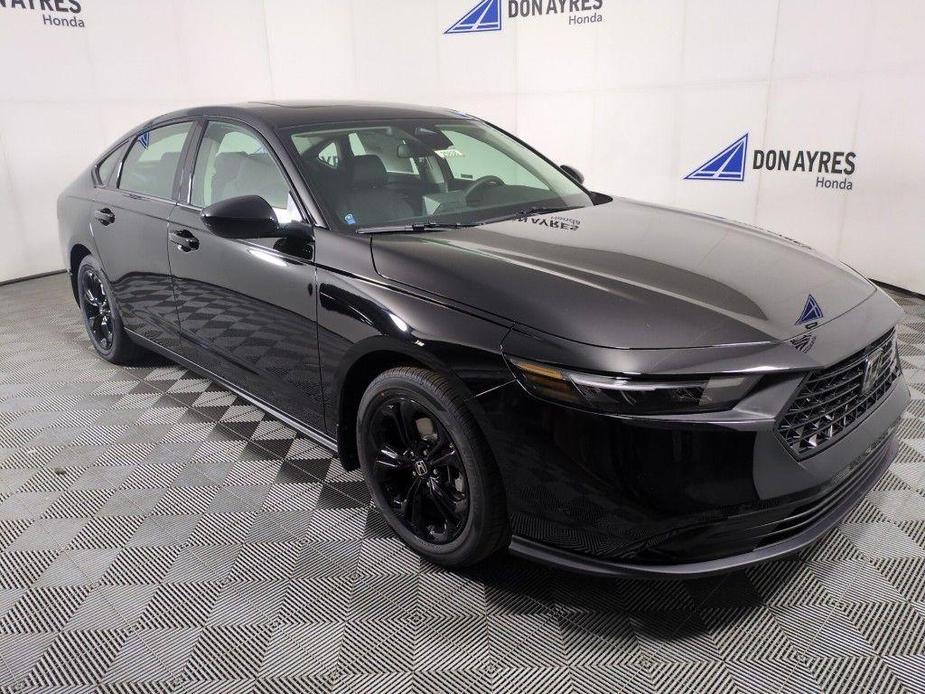 new 2025 Honda Accord car, priced at $31,655