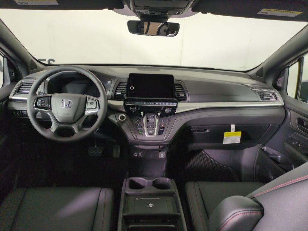 new 2026 Honda Odyssey car, priced at $43,621