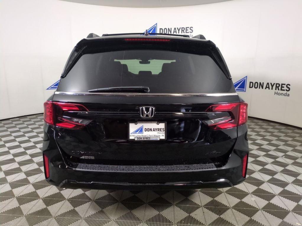 new 2026 Honda Odyssey car, priced at $43,621