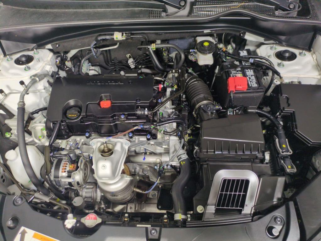 used 2025 Honda HR-V car, priced at $27,999