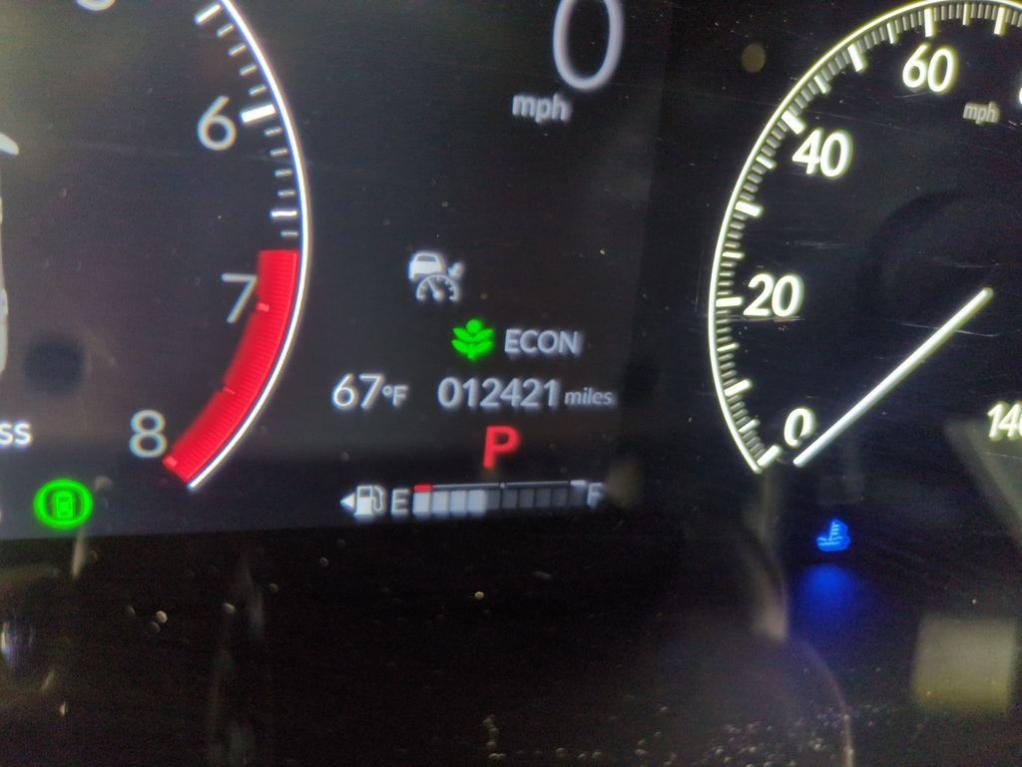 used 2025 Honda HR-V car, priced at $27,999