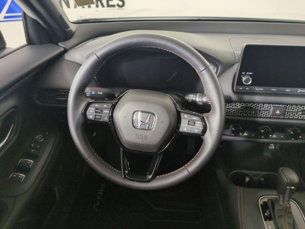 used 2025 Honda HR-V car, priced at $27,999