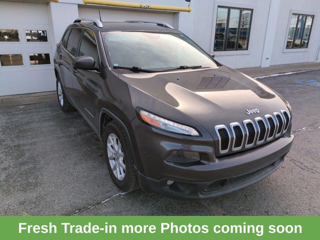 used 2016 Jeep Cherokee car, priced at $10,999