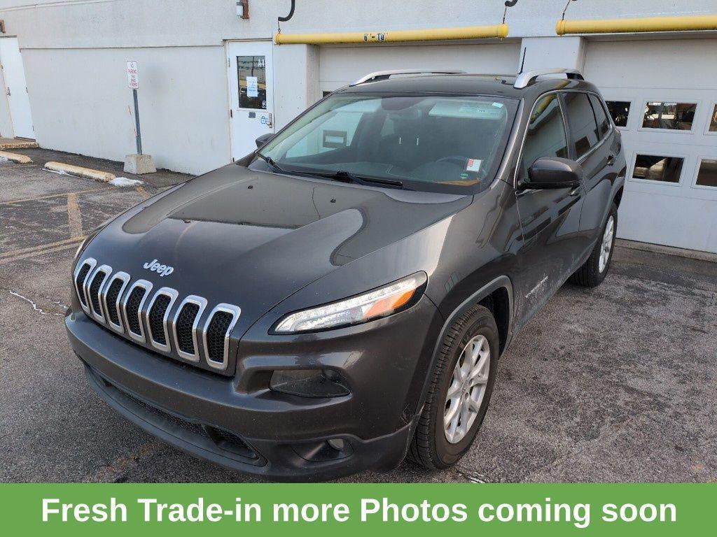 used 2016 Jeep Cherokee car, priced at $10,999