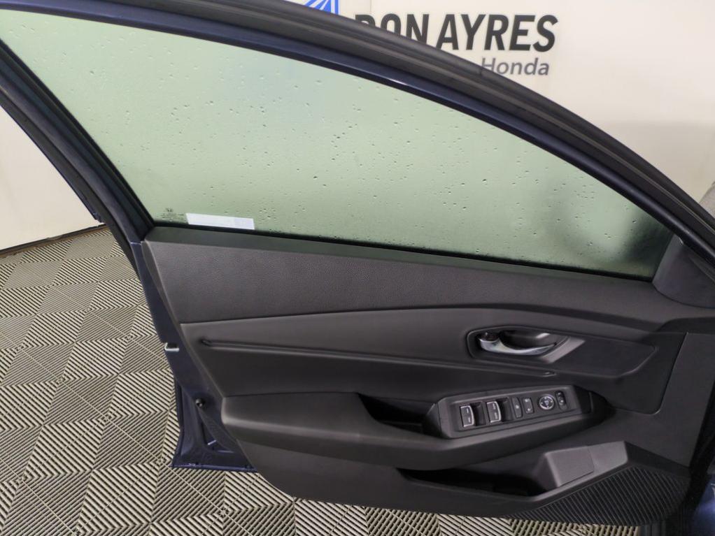 new 2025 Honda Accord car, priced at $32,654