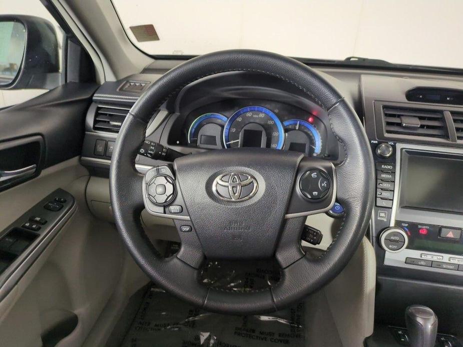 used 2014 Toyota Camry Hybrid car, priced at $14,999