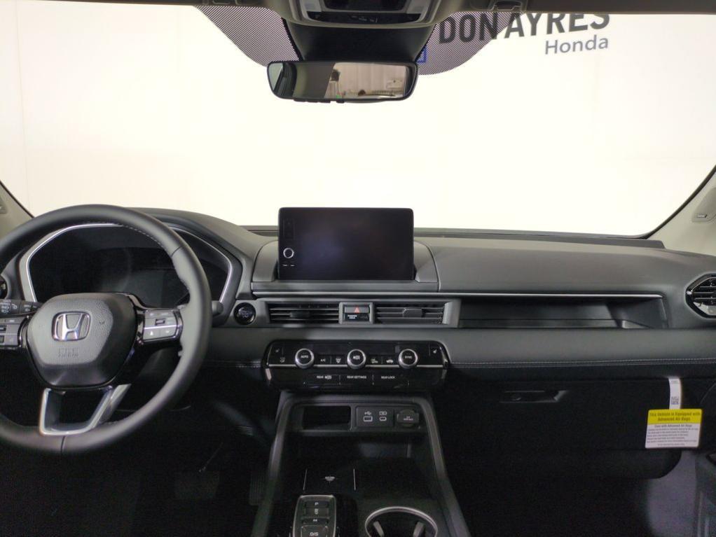 new 2025 Honda Pilot car, priced at $53,539