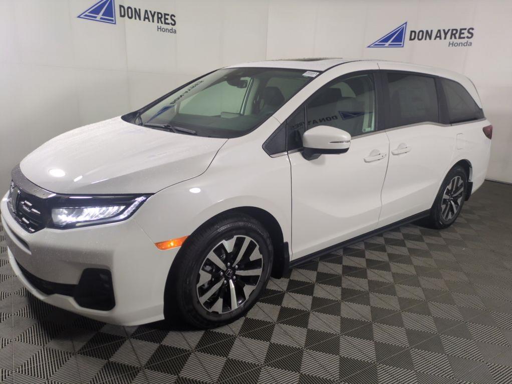 new 2026 Honda Odyssey car, priced at $45,744