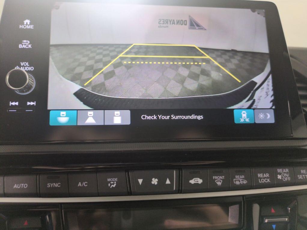 new 2026 Honda Odyssey car, priced at $45,744