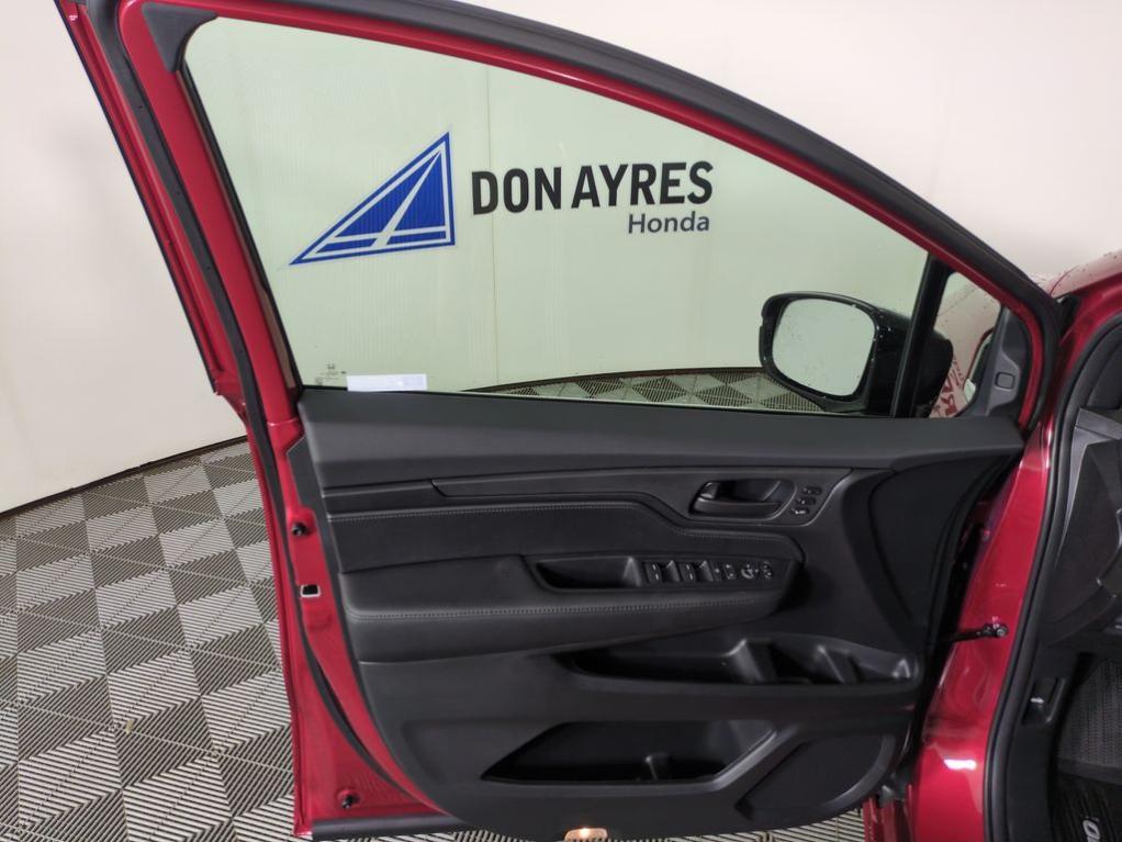 new 2025 Honda Odyssey car, priced at $46,274