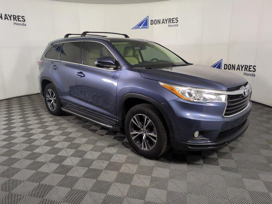 used 2016 Toyota Highlander car, priced at $18,631