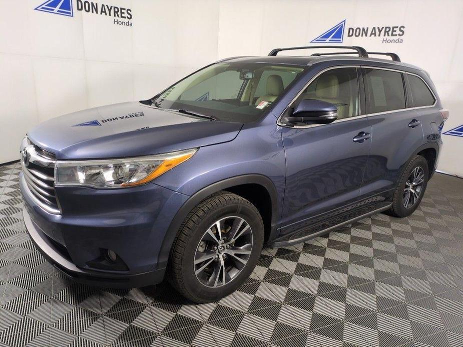 used 2016 Toyota Highlander car, priced at $18,631