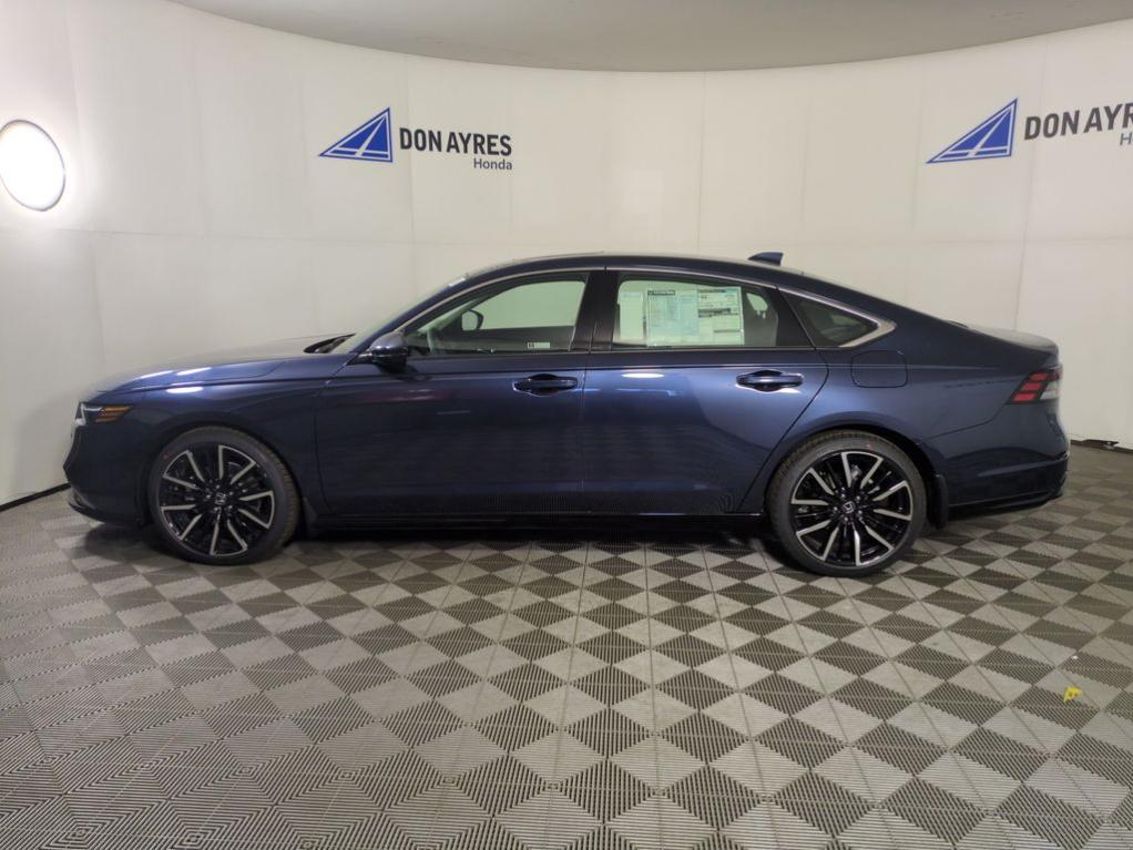 new 2025 Honda Accord Hybrid car, priced at $41,394
