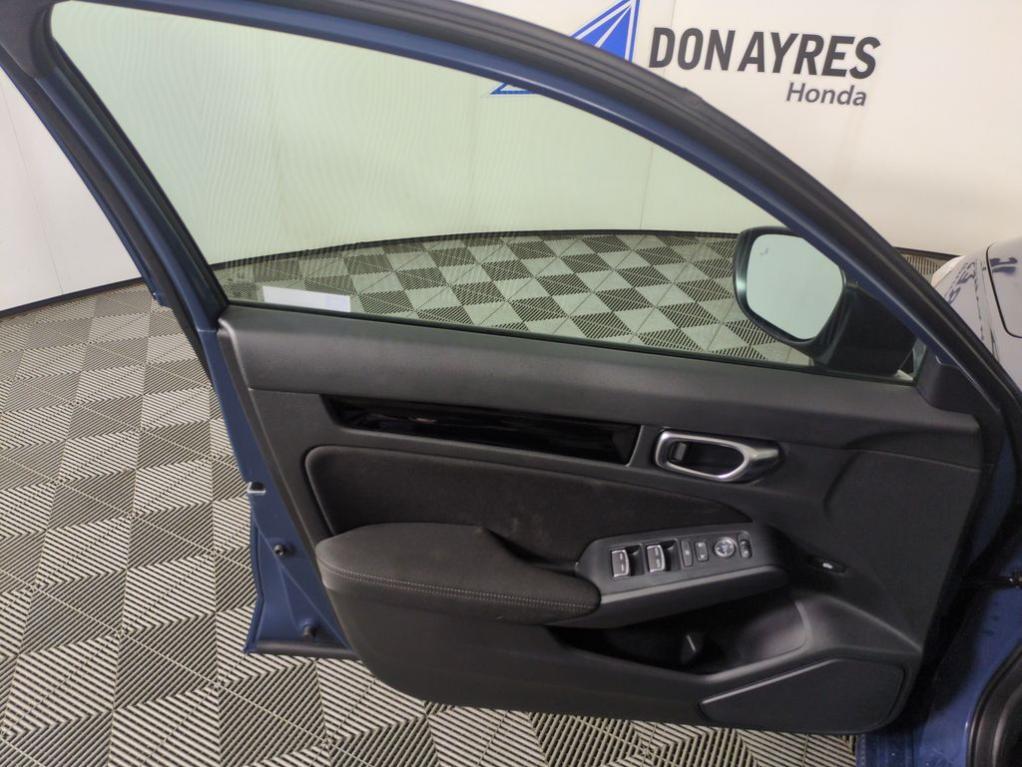 new 2026 Honda Civic Hybrid car, priced at $31,844