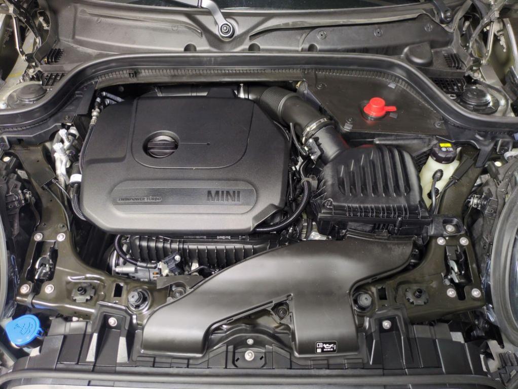 used 2021 MINI Hardtop car, priced at $19,876