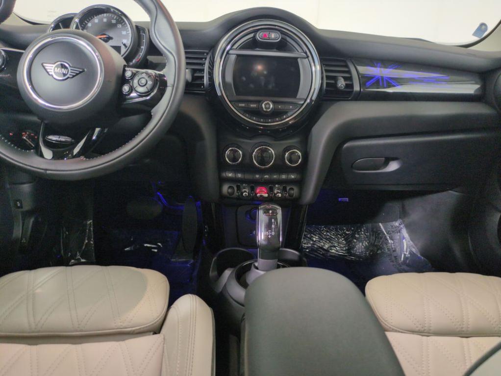 used 2021 MINI Hardtop car, priced at $19,876