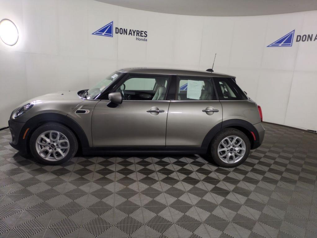 used 2021 MINI Hardtop car, priced at $19,876