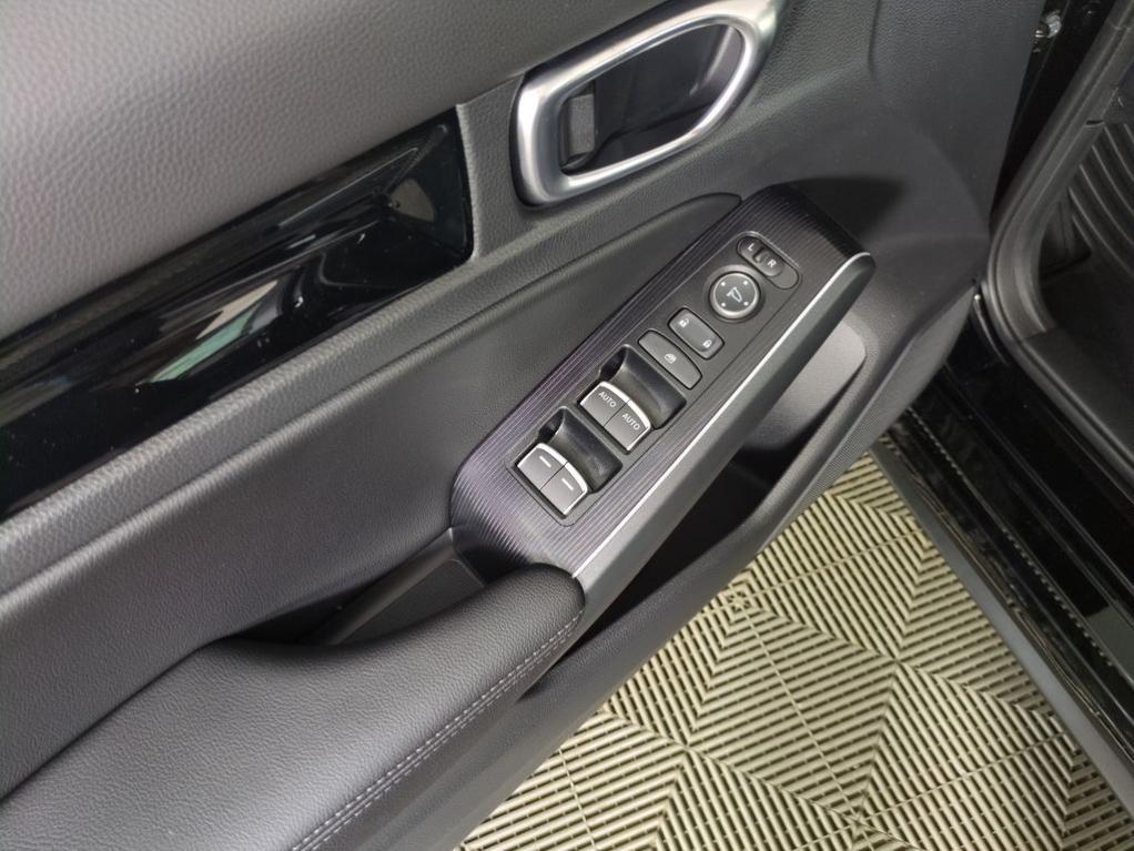 new 2026 Honda Civic Hybrid car, priced at $33,044