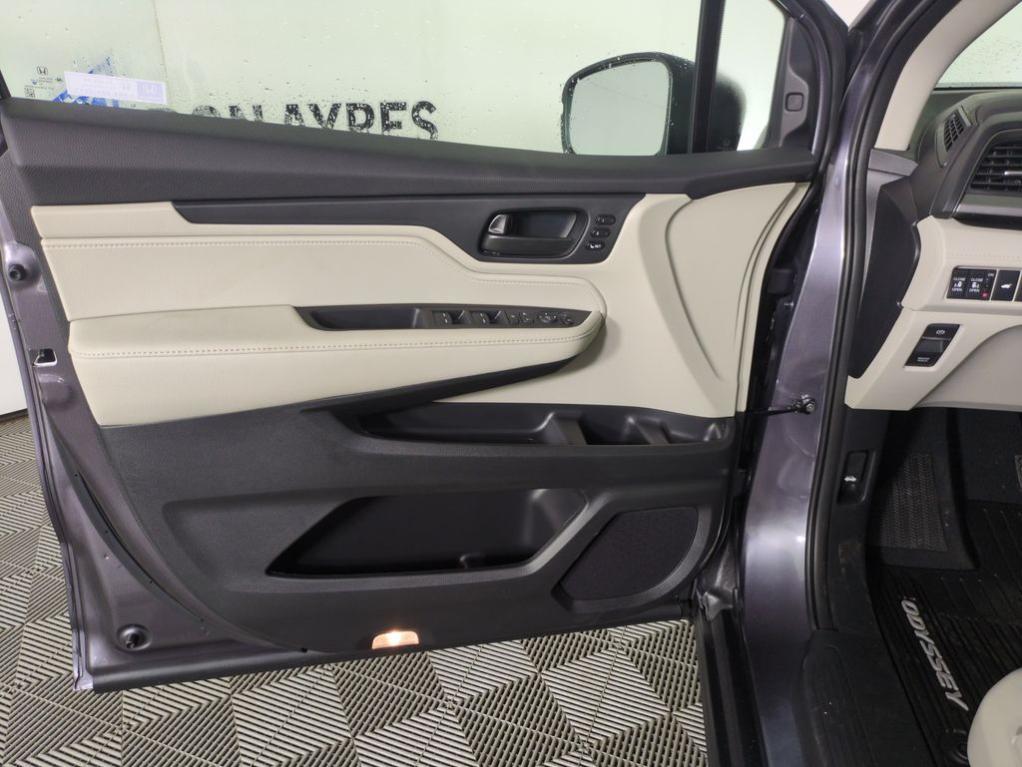 new 2026 Honda Odyssey car, priced at $45,289