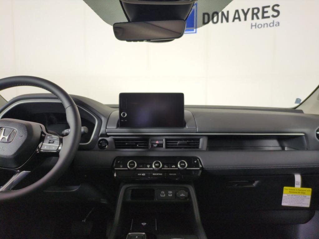 new 2025 Honda Pilot car, priced at $52,549