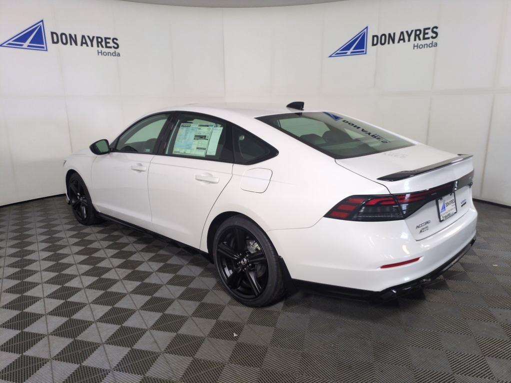 new 2025 Honda Accord Hybrid car, priced at $37,924